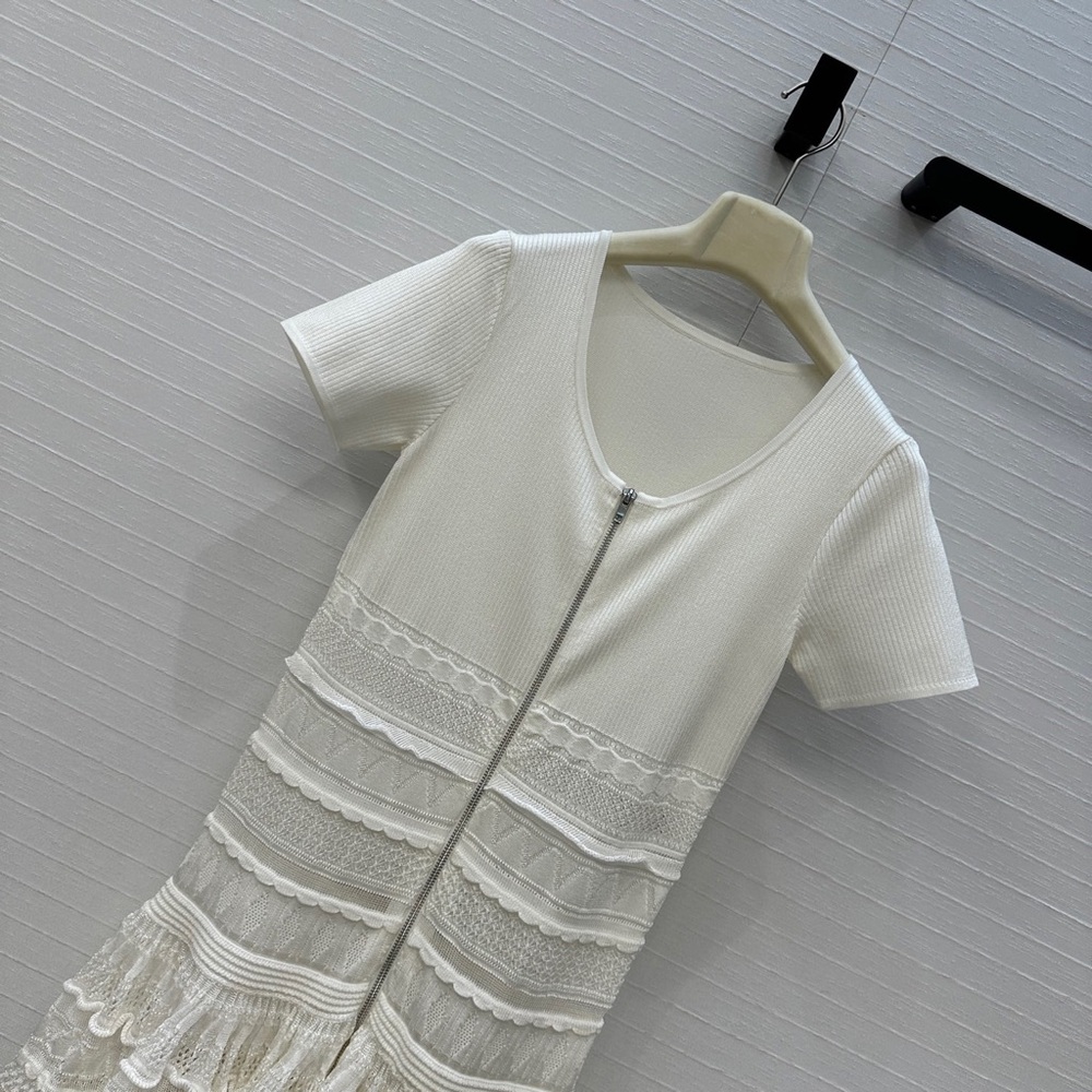 Alaia Cream Lace Tiered Zip-Front Dress - Picture 2 of 9